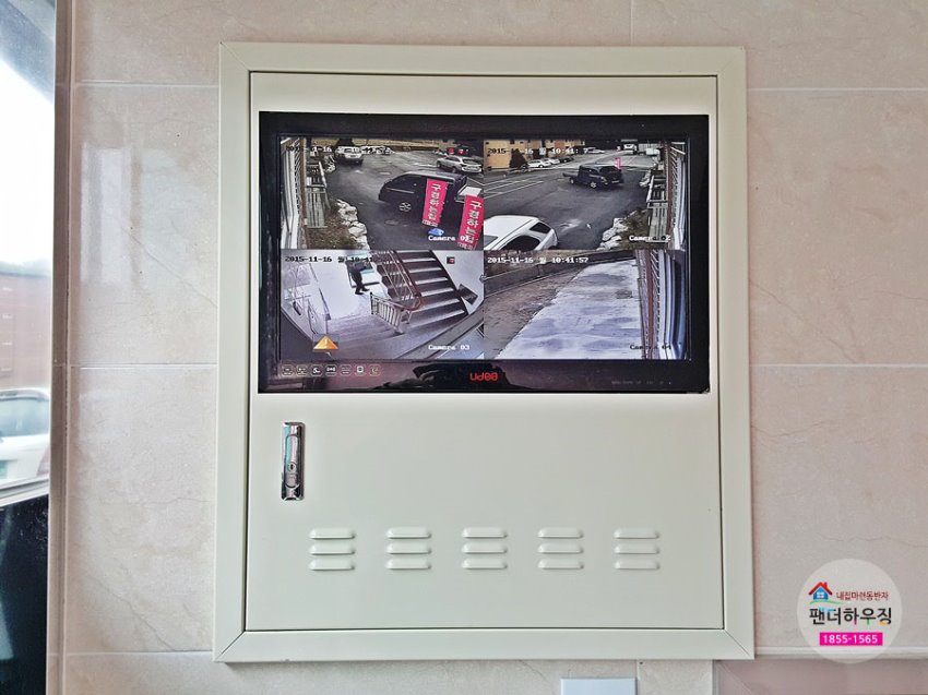 cctv1.jpg