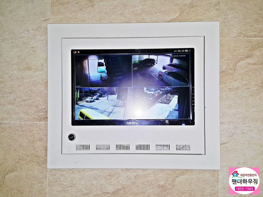 cctv2.jpg