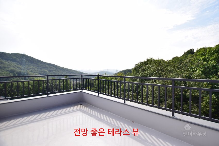 복층테라스2.전망좋은 테라스 뷰.JPG