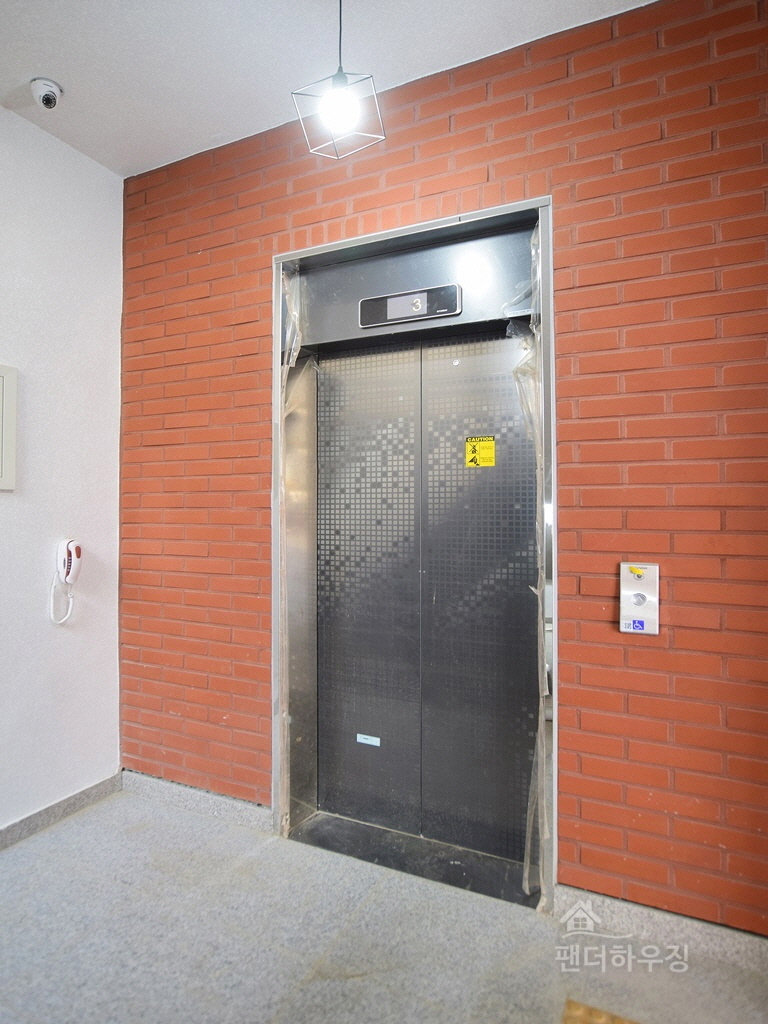 엘리베이터.jpg