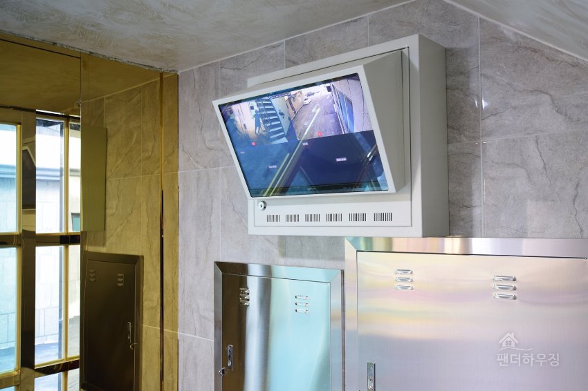 cctv.JPG