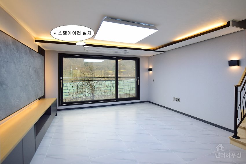 7.1층거실.JPG