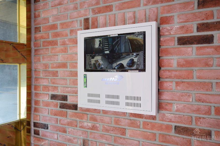 40cctv.JPG